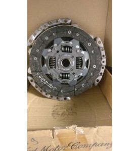 KIT FRIZIONE FORD MONDEO 92/96 1.6 1.8 BENZINA 

KIT CLUTCH FORD MONDEO 92/96 1.6 1.8 PETROL