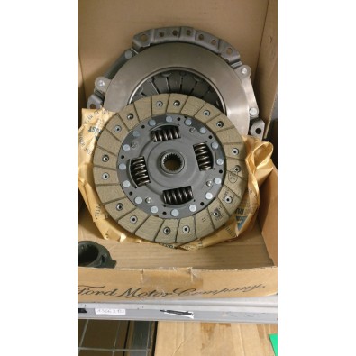 KIT FRIZIONE FORD SIERRA 87/93 1.8 BENZINA 

KIT CLUTCH FORD SIERRA 87/93 1.8 PETROL
