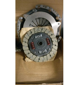 KIT FRIZIONE VEDI FORO PER MODELLI 

KIT CLUTCH SEE THE PHOTO FOR MODELS 

PER MOTORI 1.4 BENZINA 
FOR ONLY 1.4 PETROL ENGINE