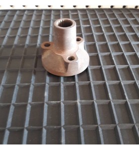 MOZZO SEMIASSE FIAT 500 I SERIE - DIAM INT 18