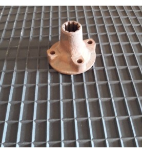 MOZZO SEMIASSE FIAT 600 I SERIE  - DIAM INT 23 - 10 CAVE