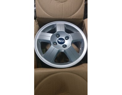 CERCHIO IN LEGA 6J x 15 FORD FOCUS 98/05 

ALLOY WHEEL 6J x 15 FORD FOCUS 98/05