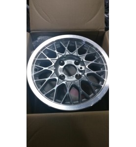 CERCHIO IN LEGA  6Jx14 FORD FIESTA RS 89/96 

ALLOY WHEEL 6jX14 FORD FIESTA RS 89/96