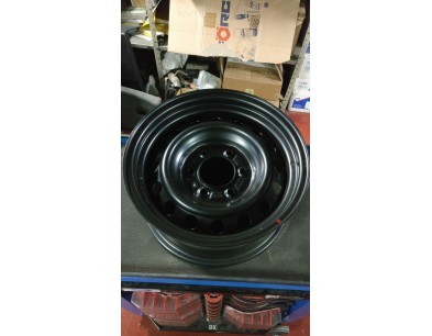 CERCHIO IN FERRO 16x7J FORD RANGER 06/09 

IRON WHEEL 16x7J FORD RANGER 06/09