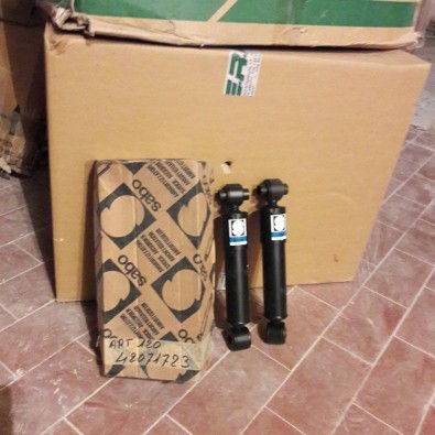 AMMORTIZZATORE CABINA IVECO 190-30/330-36 - OE 42071723