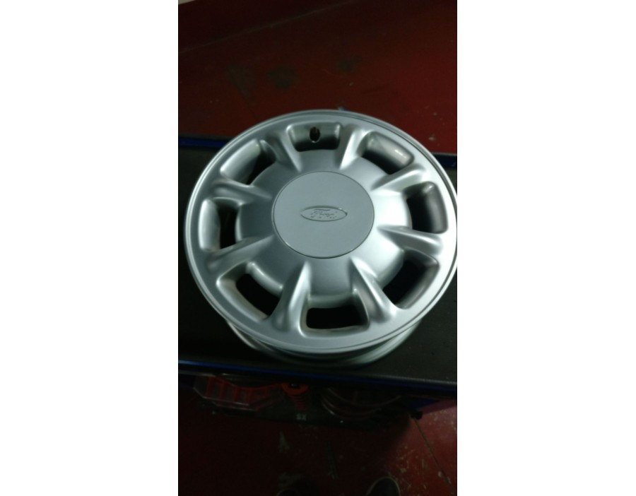 CERCHIO IN LEGA  5.5Jx15 FORD SIERRA 87/93 

ALLOY WHEEL 5.5Jx15 FORD SIERRA 87/93