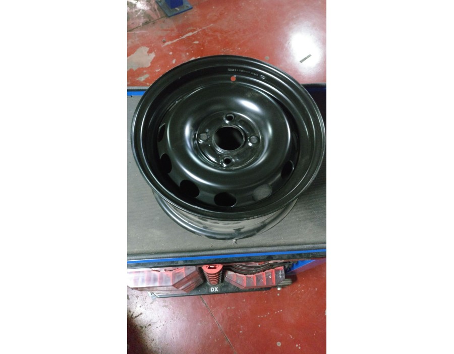 CERCHIO ACCIAIO 5.5Jx14 FORD FIESTA 89/96 


STEEL WHEEL 5.5Jx14 FORD FIESTA 89/96