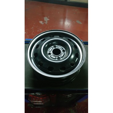 CERCHIO ACCIAIO 6Jx15 FORD MONDEO 92/96 96/00 SCORPIO 94/98 

STEEL WHEEL 6Jx 15 FORD MONDEO 92/96 96/00 SCORPIO 94/98