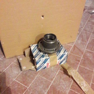MOZZO RUOTA POST FIAT DUCATO - OE 7576723 - RICAMBIO ORIGINALE FIAT