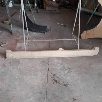 SCATOLA SOTTOPORTA SX FIAT 128 4 PORTE