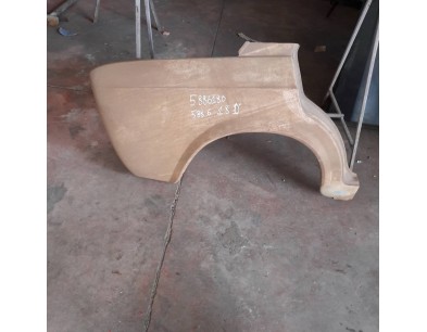 PARAFANGO POST DX FIAT 128 4 PORTE - OE 5886180
