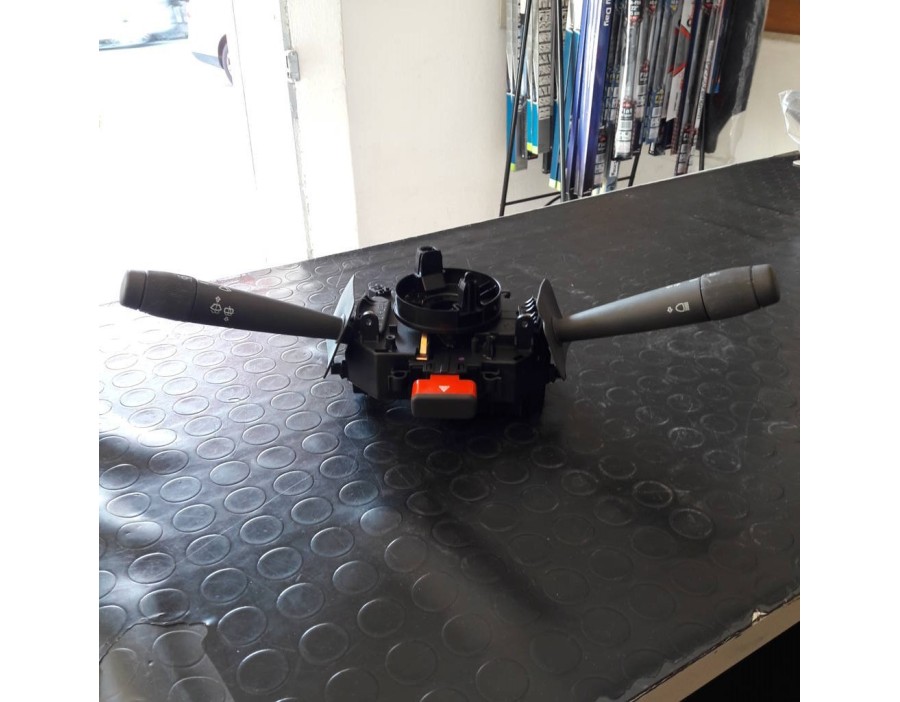 DEVIOLUCI DEVIOGUIDA SGANCIO FIAT PUNTO 93-99 - OE 183160660 - LIGHTING CONTROL FIAT PUNTO 93-99 - OE 183160660 - NO AIRBAG