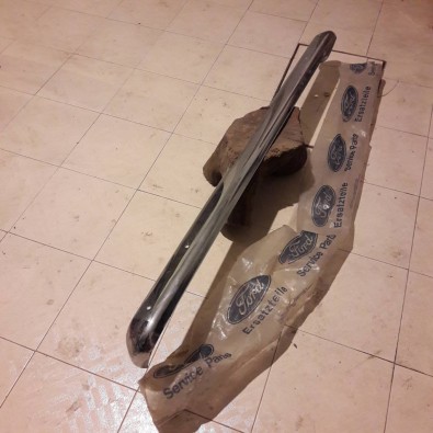 FORD ESCORT I SERIE - PARAURTI POSTERIORE - FORD ESCORT I SERIE - REAR BUMPER - ORIGINAL SPARE PARTS
