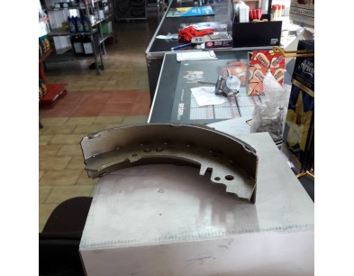Serie ganasce posteriori Fiat 238 DEX 57098 - Set of rear brake shoes Fiat 238 -