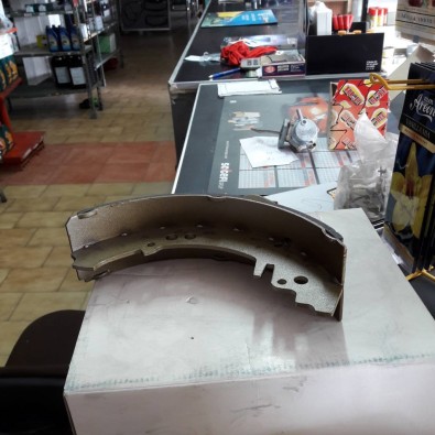 Serie ganasce posteriori Fiat 238 DEX 57098 - Set of rear brake shoes Fiat 238 -