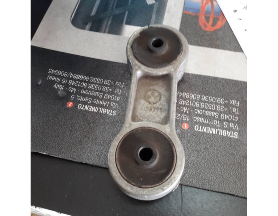 Supporto inferiore cambio Fiat 238 - Lower support for Fiat 238 gearbox - Supporto inferiore cambio Fiat 238 - Lower support for Fiat 238 gearbox -