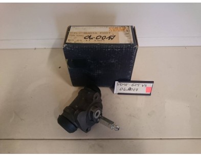 Cilindretto posteriore 625 N3 Svama 5301111901 Metelli 040017 - Rear brake cylinder 625 N3 Svama 5301111901 Metelli 040017 -