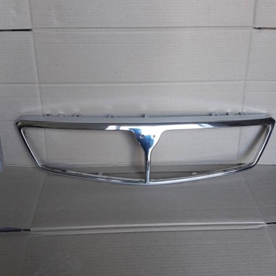Cornice Griglia radiatore Lancia Dedra - C748/5 - Lancia Dedra radiator grille frame - C748 / 5 -