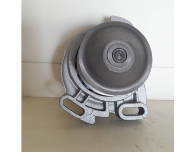 Pompa acqua Audi 80 - 90 - VW Scirocco - Passat - Water pump Audi 80 - 90 - VW Scirocco - Passat