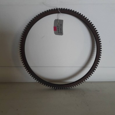 Corona volano Simca 1000 - Simca 1000 Flywheel Crown -
diametro esterno 240 mm - diametro interno 215 mm - altezza 10 mm