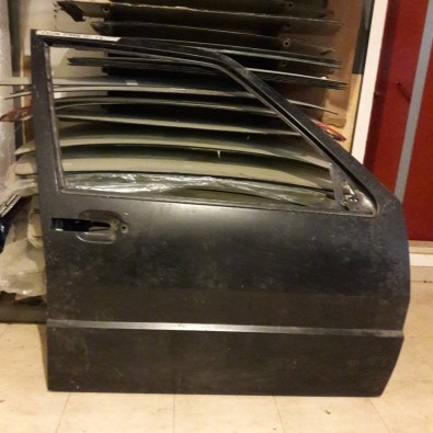 82445306 Porta anteriore dx Fiat Croma - Lancia Thema - Ricambio originale -