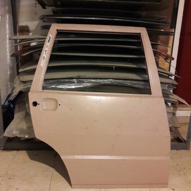 7549981 Porta posteriore dx Fiat uno - Ricambio originale - 7549981 Rear door right Fiat one - Original spare -