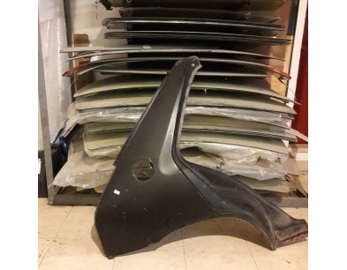 Parafango posteriore dx Peugeot 205 5 porte - Rear right mudguard Peugeot 205 5 doors -