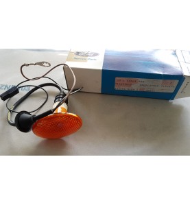 7152976 INDICATORE DIREZIONE ADDIZIONALE LATERALE PER FORD FIESTA DAL 94/96  AMBER ADDITIONAL DIRECTION INDICATOR