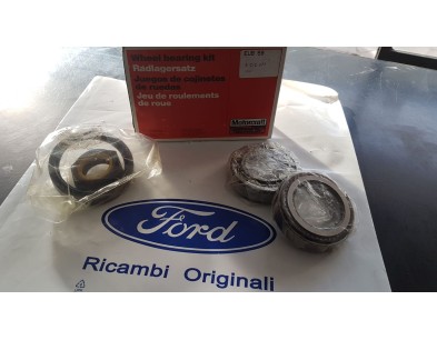 CORREDO RIPARAZIONE CUSCINTTO ANT. SX PER FORD GRANADA 85/92 GRANADA SCORPIO 92/94 SIERRA 82/86 87/93
FRONT BEARING LH