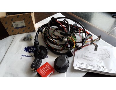 1520928 KIT DISPOS.ELETTRICO BARRA TRAINO FORD FOCUS BERLINA 08/11 KIT ELECTRONIC DEVICE TOW BAR FORD FOCUS BERLINA 08/11