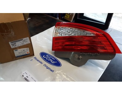 POST LOCK SX INTERNO FOR FORD MONDEO SW OF 07/14

1486772  FANALE POST. SX INTERNO PER FORD MONDEO SW DEL 07/14