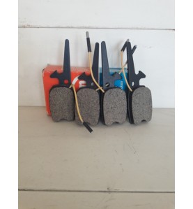 Serie Pastiglie Pattini freno ant Citroen GS - Front  Brake pads Citroen GS 
spessore 13