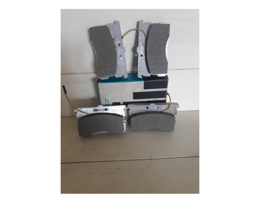 Serie Pastiglie Pattini Freno ant Citroen DS 19 - 20 - 21 - IPERCO 711510 -  Front Brake Pads 
SPESSORE 30