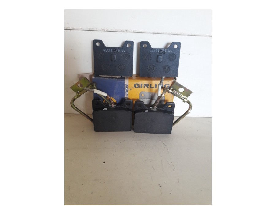 Serie Pastiglie Pattini freno post Peugeot 504 68-71 - Girling 64932396 - Rear brake pads