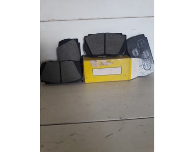 Serie pastiglie pattini freno ant Fiat 1500  1600 1800 1800B - Front brake pads - spessore 15