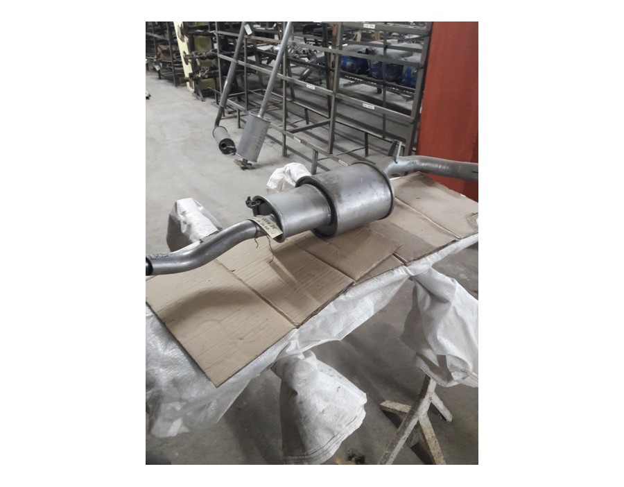Marmitta Silenziatore scarico post Alfa Romeo ALFA 75 tutte tranne 2.5 e TD - oe 60528602 - Rear exhaust system ALFA 75
