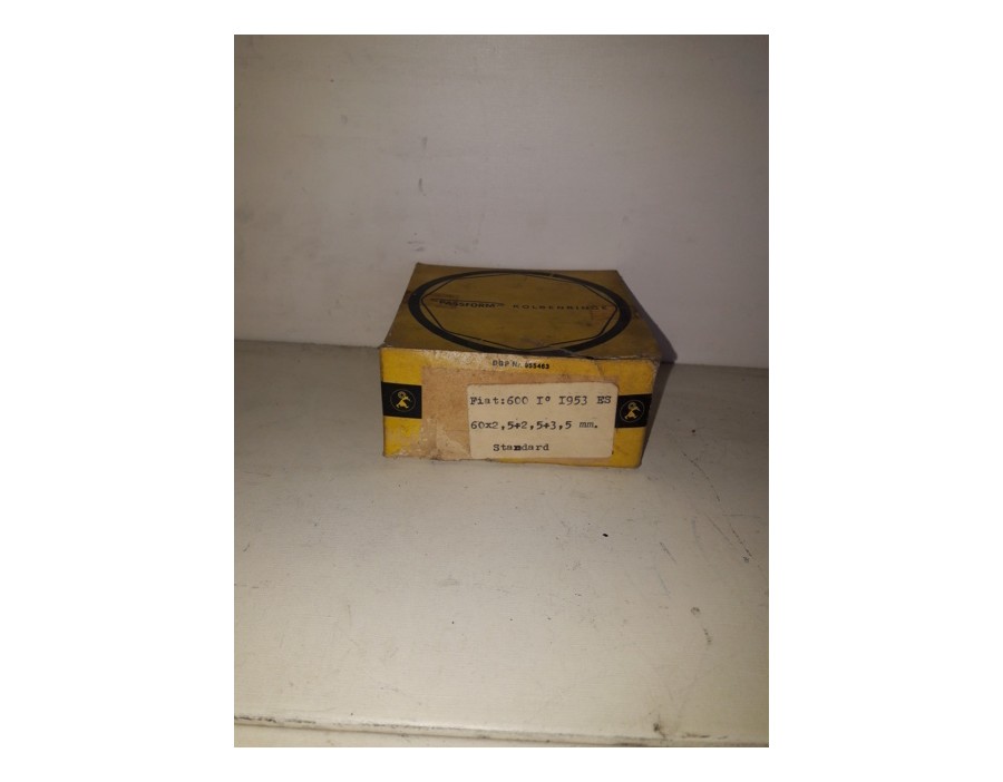 Serie fasce segmenti elastici Fiat 600 I° serie - 1953 ES - Piston Rings set - Diametro 60 - 2,5+2,5+3,5 mm Serie fasce segmenti elastici Fiat 600 I° serie - 1953 ES - Piston Rings set - Diametro 60 - 2,5+2,5+3,5 mm