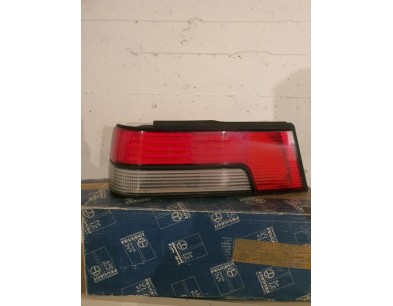 635223 Trasparente Fanale Post sx Peugeot 405 87-95 - Originale Peugeot - Left Rear light Peugeot 405 Genuine Peugeot
