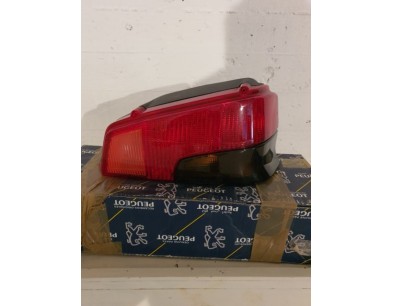 635184 Fanale Post dx Fume' Rosso Peugeot 106 P106 91-96 - Originale Peugeot - Rear Right Light Peugeot 106 91-96