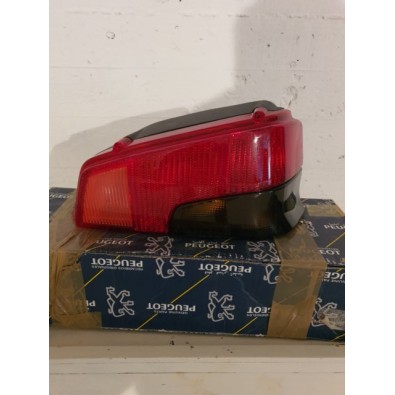635184 Fanale Post dx Fume' Rosso Peugeot 106 P106 91-96 - Originale Peugeot - Rear Right Light Peugeot 106 91-96