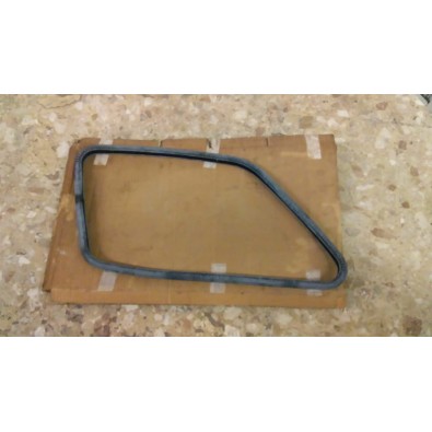 CORNICE VETRO PORTA ANTERIORE DESTRO CITROEN DYANE 6  ARTICOLO AY96173A