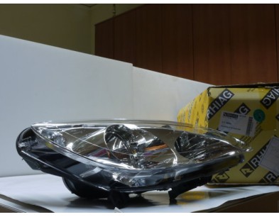 PRO0013D Faro Fanale Proiettore dx H7 H1 Peugeot 307 01-05 - Right headlamp Peugeot 307 01-05