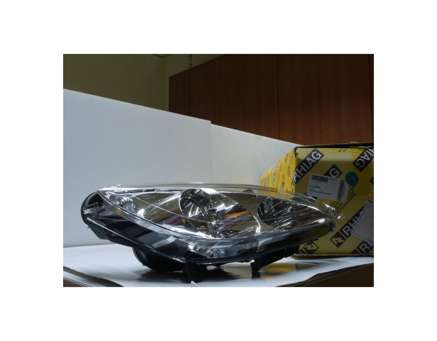PRO0013D Faro Fanale Proiettore dx H7 H1 Peugeot 307 01-05 - Right headlamp Peugeot 307 01-05
