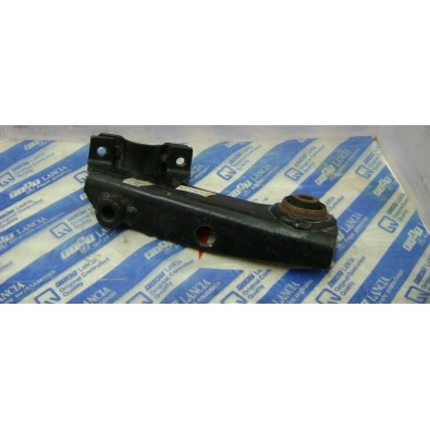 82375480 Staffa post dx Lancia Delta 4X4