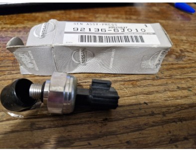 Pressostato Interruttore di pressione Infinity - Nissan - Originale Nissan - Pressure switch Infinity - Nissan - Genuine