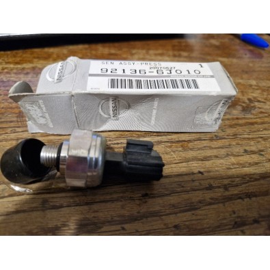 Pressostato Interruttore di pressione Infinity - Nissan - Originale Nissan - Pressure switch Infinity - Nissan - Genuine