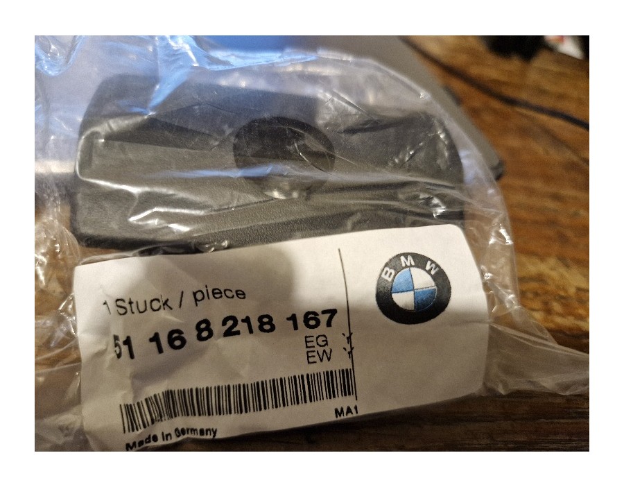 51168218167 Comando apertura vano portaoggetti BMW 3 E36 compact - Originale BMW - Glove Box Lockable Flap